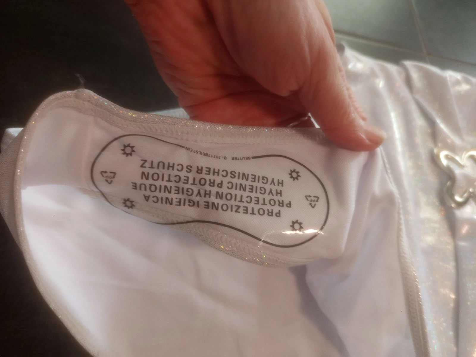 Maillot de bain argenté brillant avec ceinture – photo 6